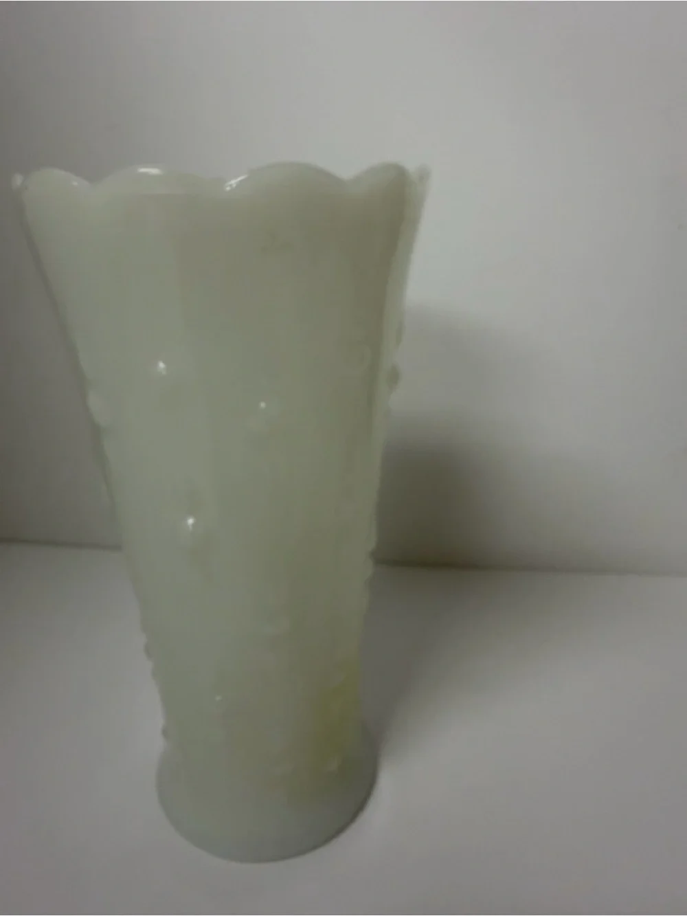 Anchor Hocking Teardrops and Pearls Vase